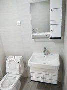 出租县城3室2厅2卫160平米 租金11000元/年